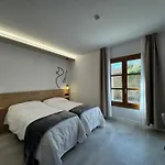 Lupus Silva Hotel